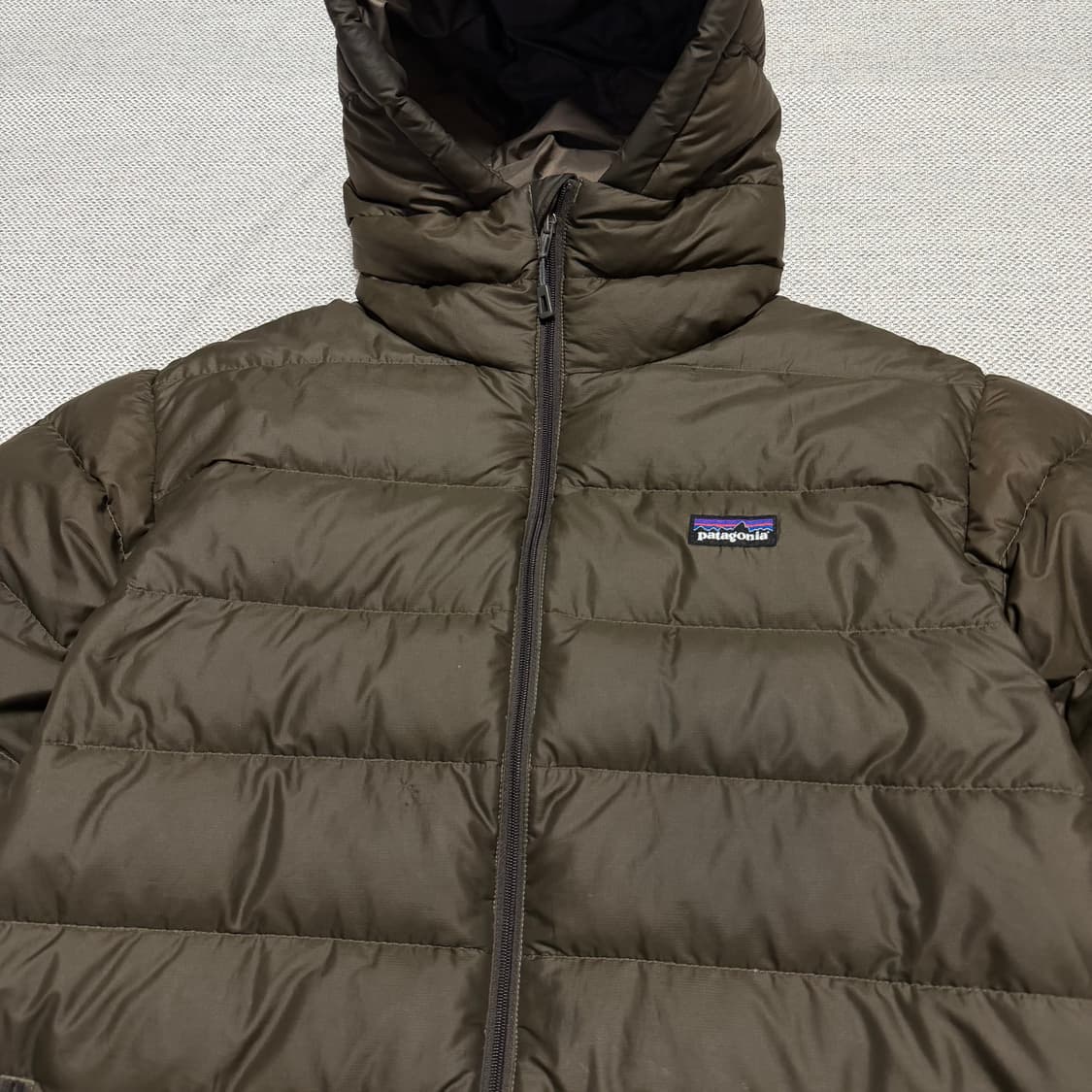 파타고니아 하이로프트 다운 경량패딩 자켓 상품이미지2