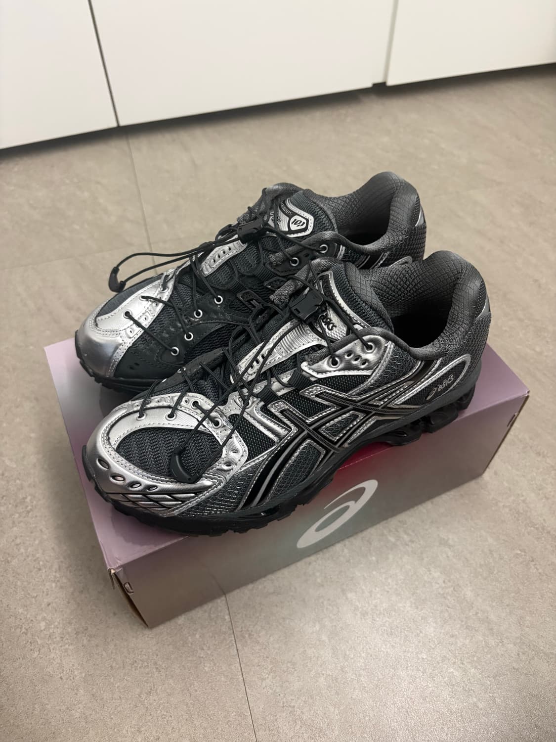 아식스 X 언어펙티드 젤-님버스 10.1 - 실버:블랙 새상품 상품이미지1