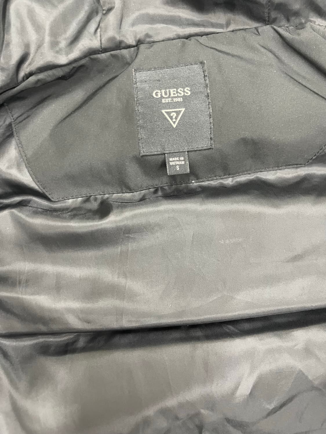 게스 오리털패딩조끼 상품이미지7