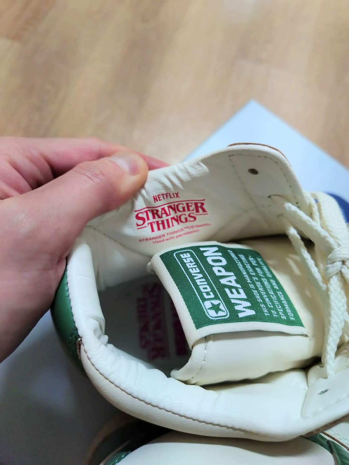 컨버스 x 기묘한이야기 웨폰 하이(260) 상품이미지4