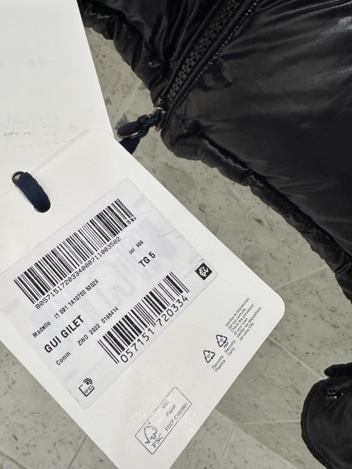 몽클레어 마야 유광패딩 4사이즈 민트급 풀구성 상품이미지6