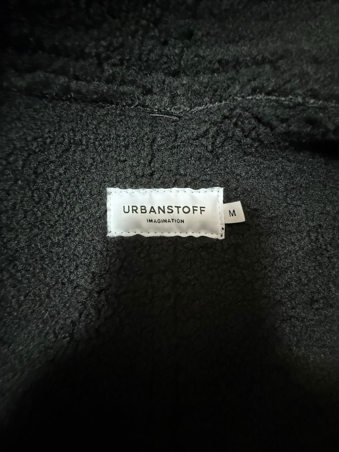 어반스터프 블랙 양털 무스탕 상품이미지3