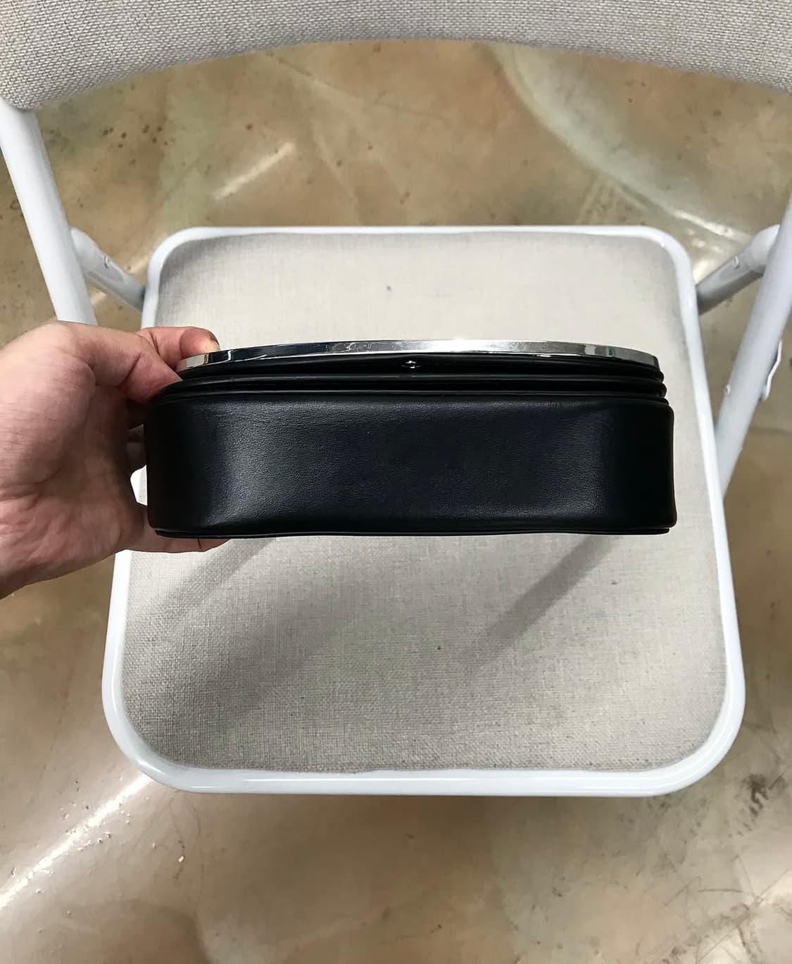 디젤 숄더백 인 나파 레더 블랙 상품이미지3