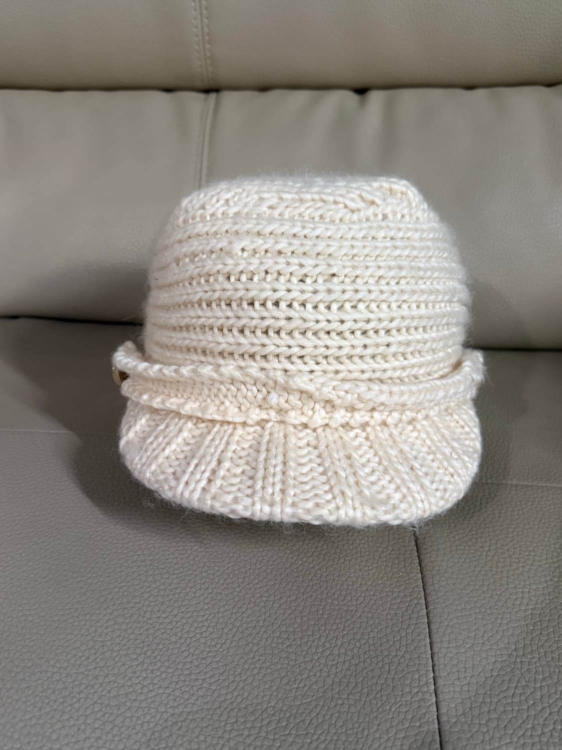 Pocket girl button point knit cap 상품이미지2