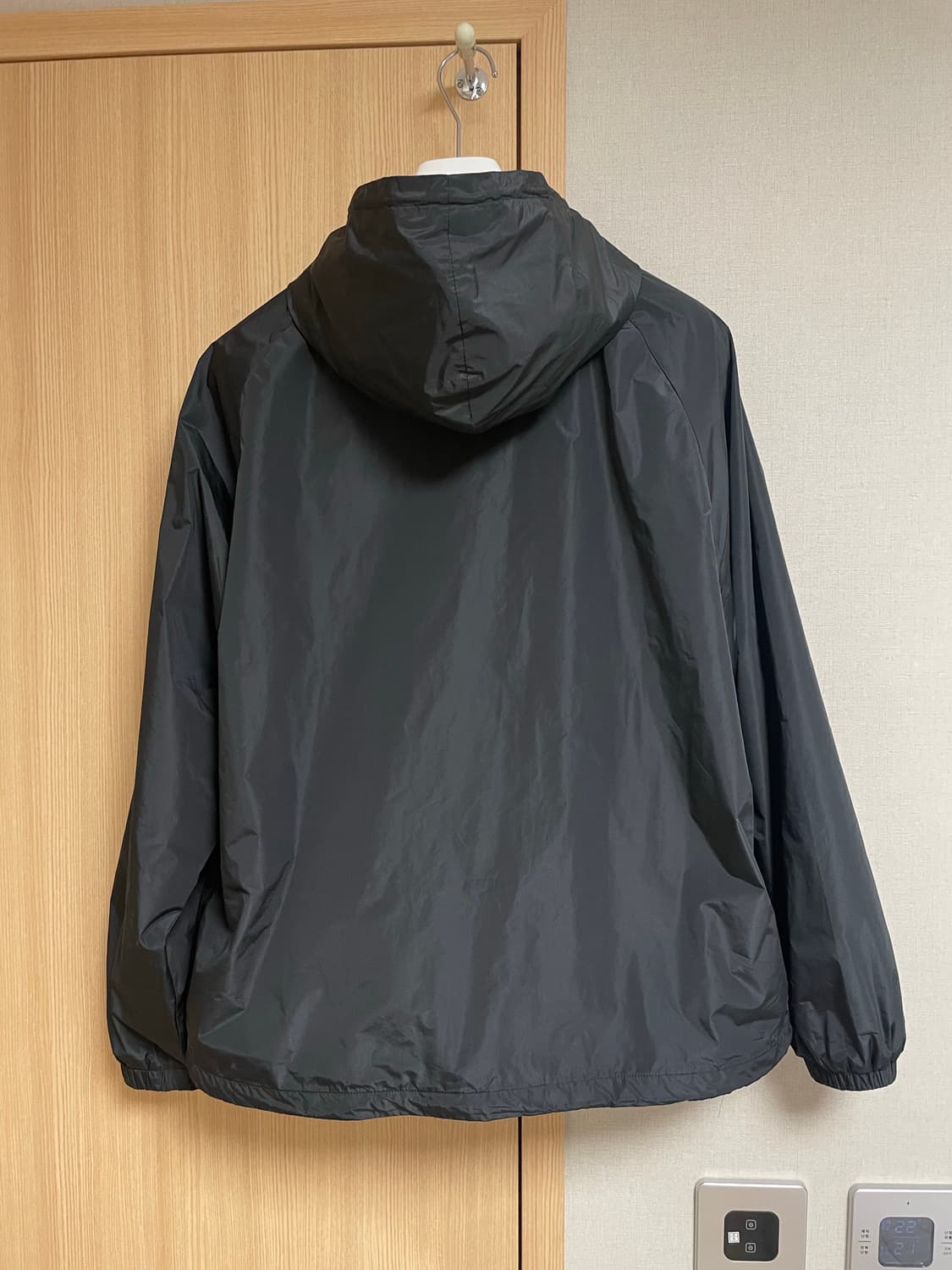 [M] 토마스모어 후드 탱커 블루종 바람막이 블랙 상품이미지3