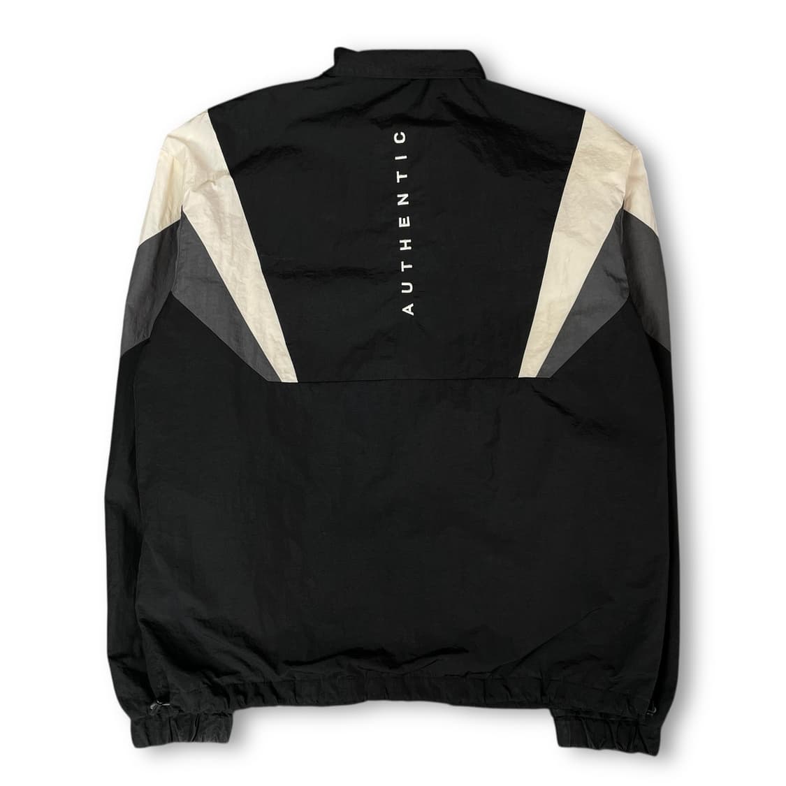 푸마 블랙 삼색컬러 바람막이 자켓 S 상품이미지2