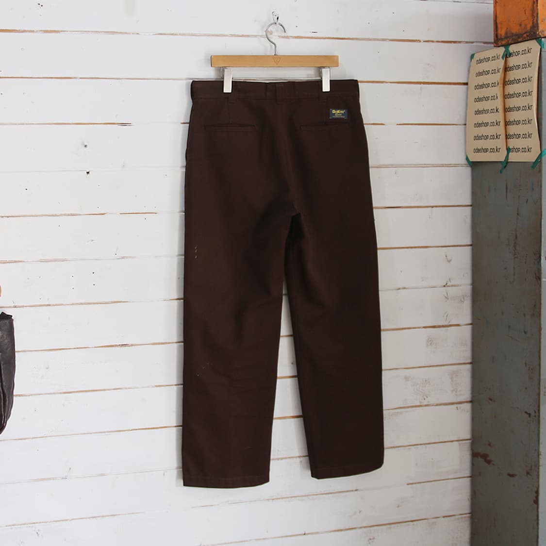 (착용컷) OSHKOSH 치노 팬츠 (남성용 34-35) 상품이미지2