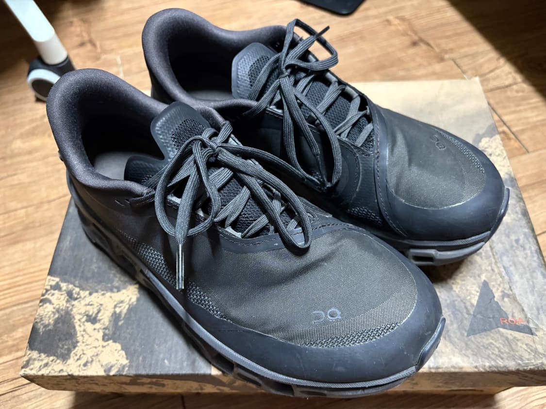 255) 온러닝 파프 클몬2 쏜 브라운 판매해요.  상품이미지1