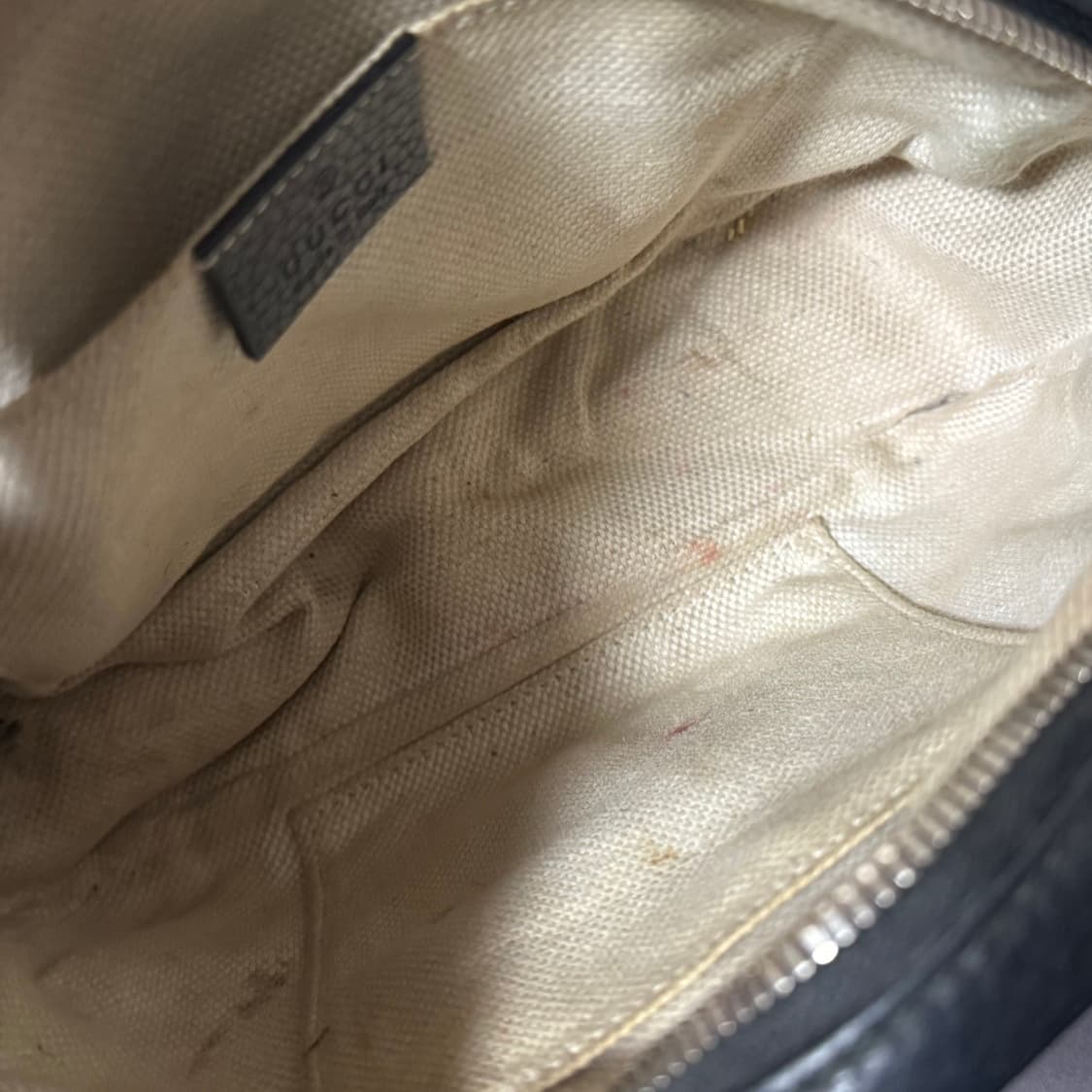 (정품) 구찌 디스코백 크로스백 블랙 상품이미지5