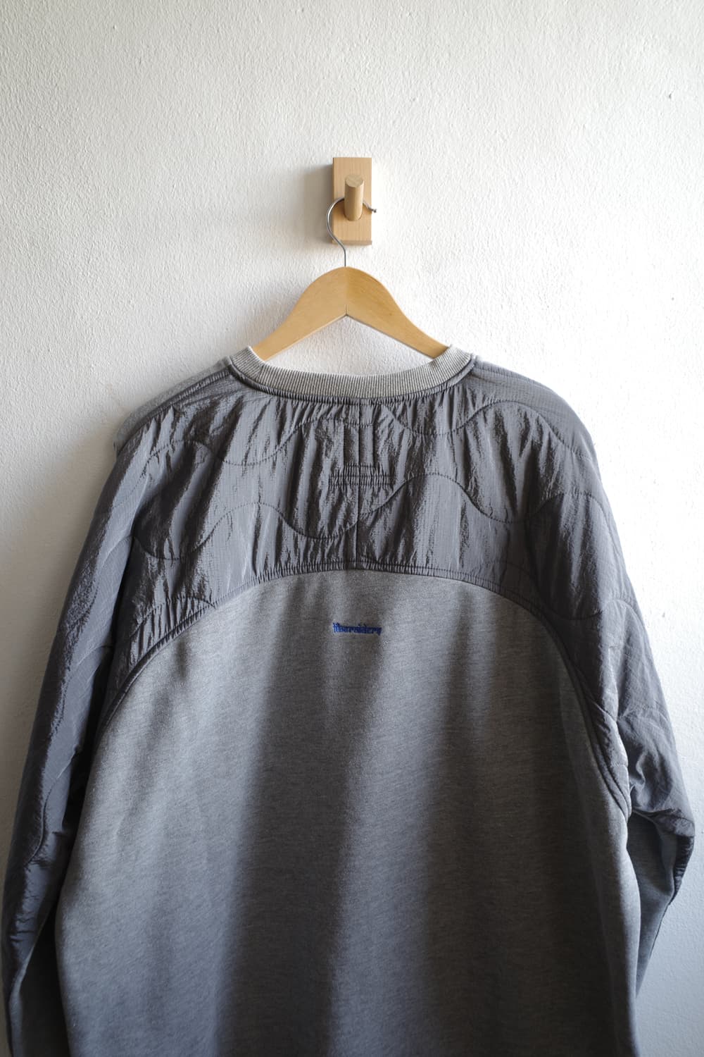 리버레이더스 퀼티드 스웻셔츠 상품이미지5