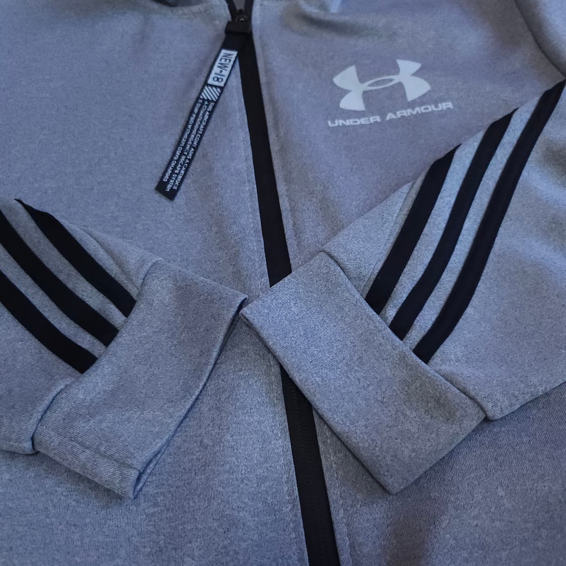 언더아머 져지 트랙탑 95 - 100 트레이닝 상품이미지6