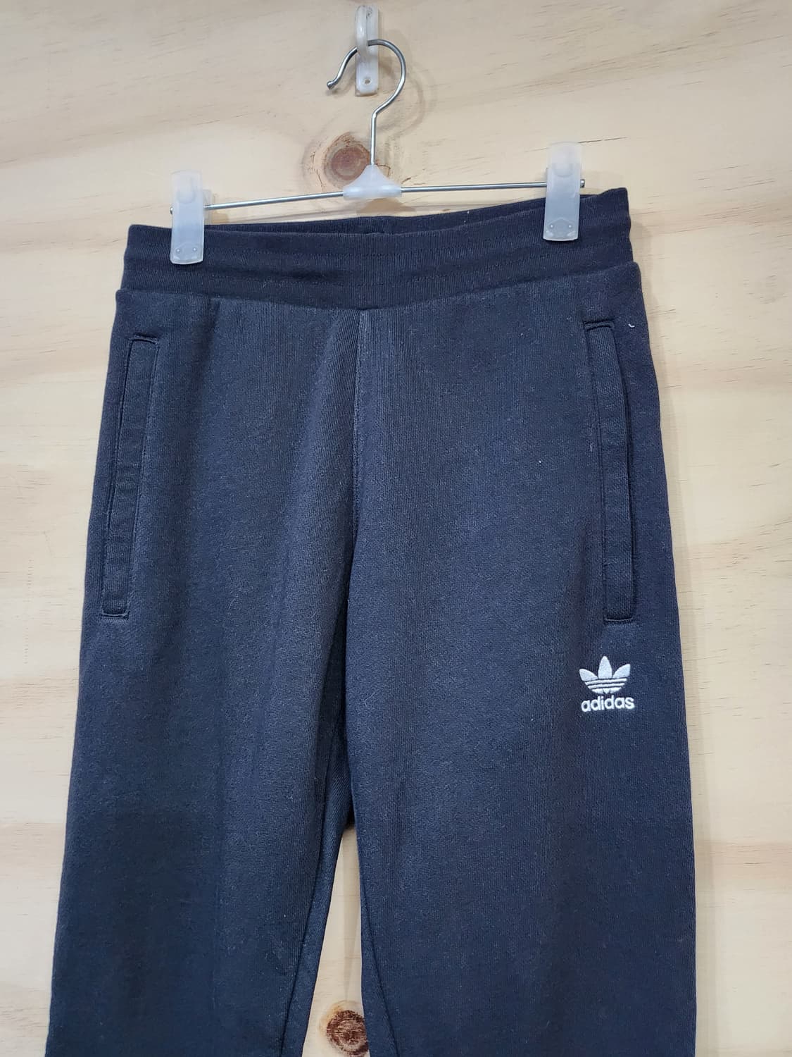 19) 아디다스 adidas 에센셜 추리닝 바지 상품이미지3