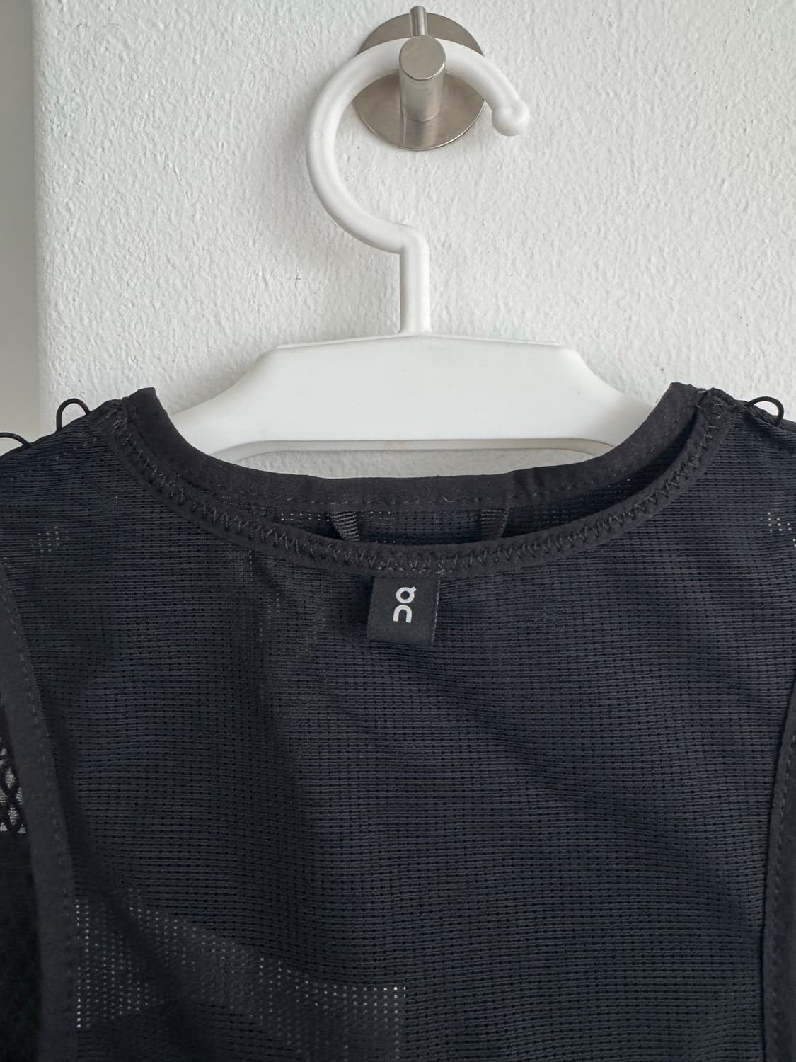 ON running Ultra Vest Pro 상품이미지5