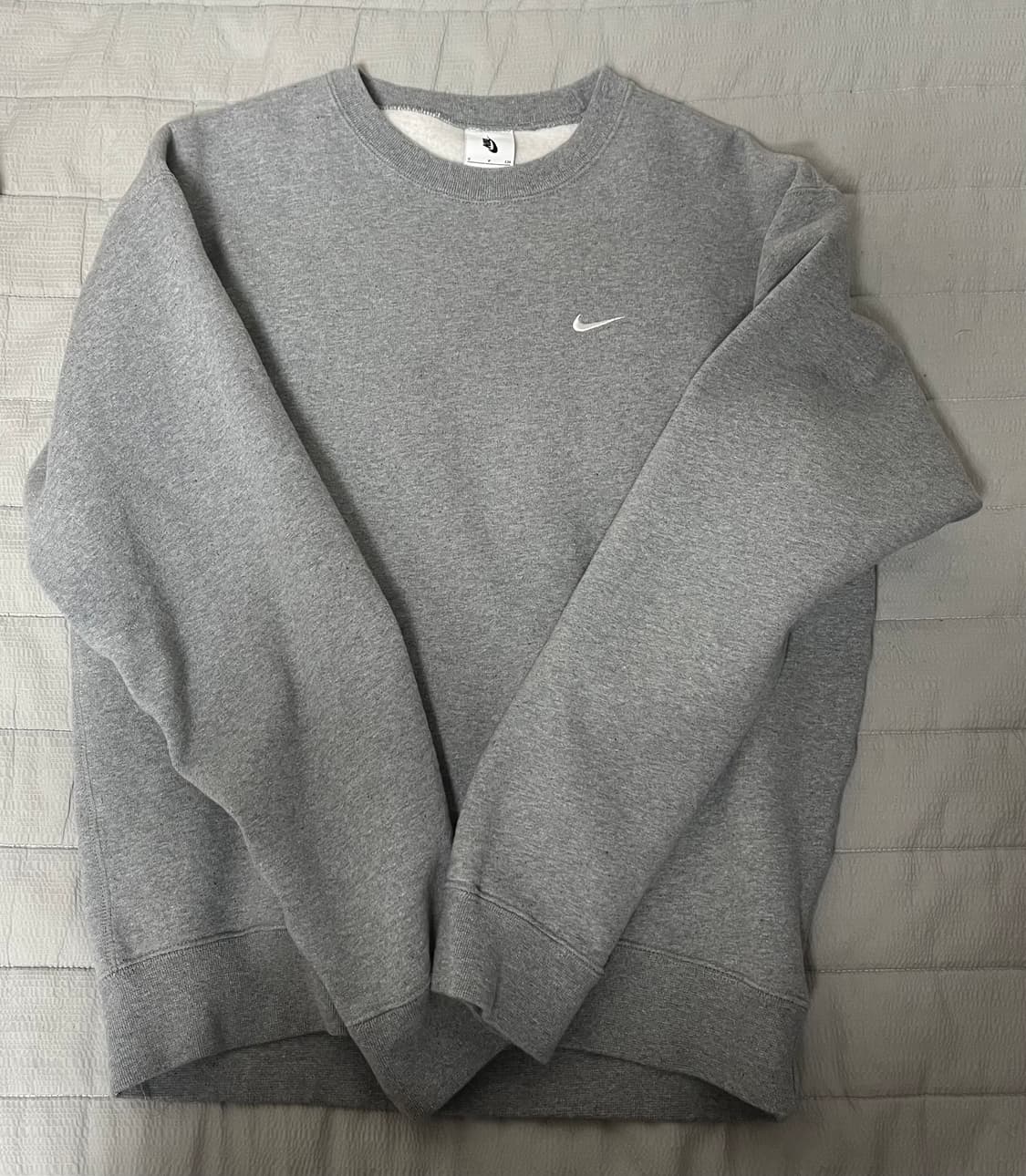 나이키 회색 맨투맨 상품이미지1