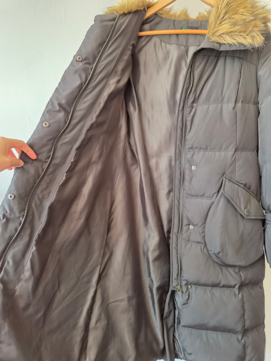 베네통 여성 덕다운롱패딩 44사이즈 상품이미지5