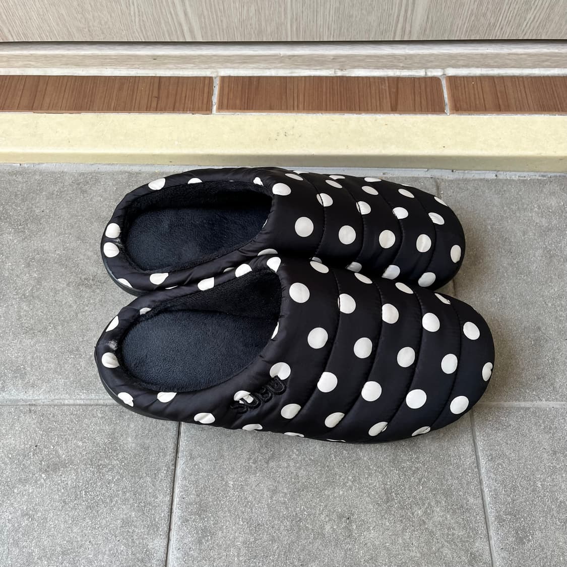 스부 수부 패딩슬리퍼 다운 샌들 도트 0사이즈 상품이미지4