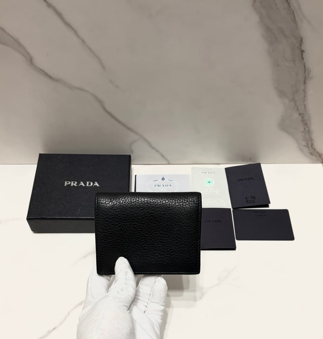 [정품] S급 프라다 사피아노 메탈로고 반지갑 상품이미지2