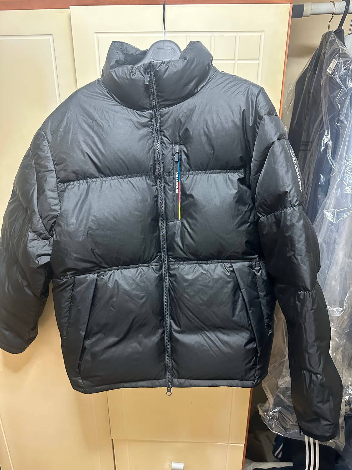 살로몬 컨투어 다운 자켓 상품이미지1