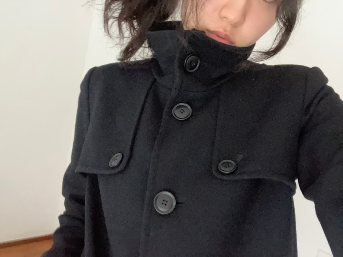 하이넥 블랙 코트 상품이미지1