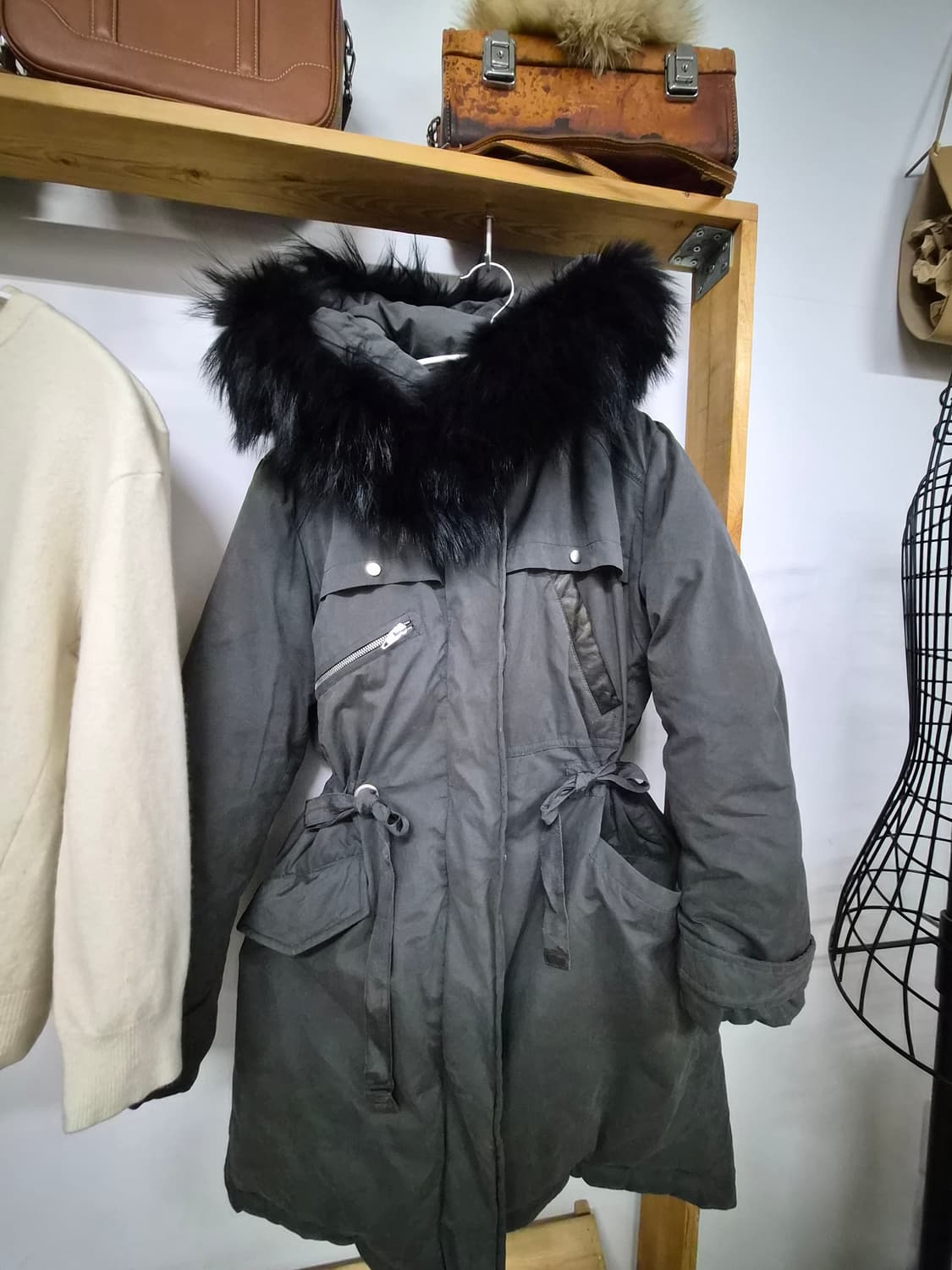 산드로 구스야상 패딩 상품이미지4