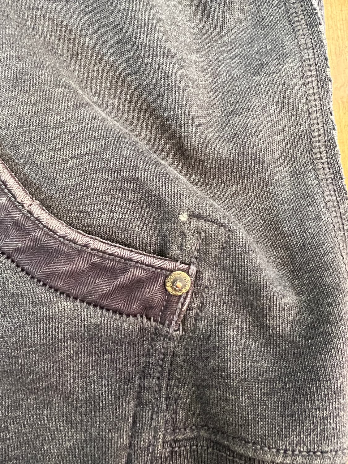 폴로 차콜 기모 후드티 상품이미지9