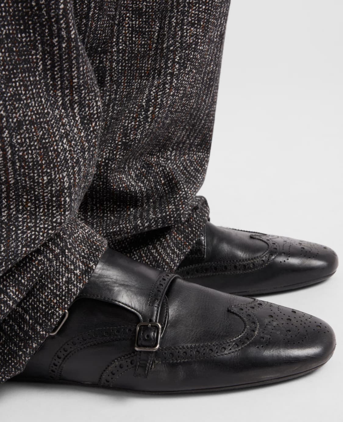 프라다 더블몽크 스트랩 상품이미지1