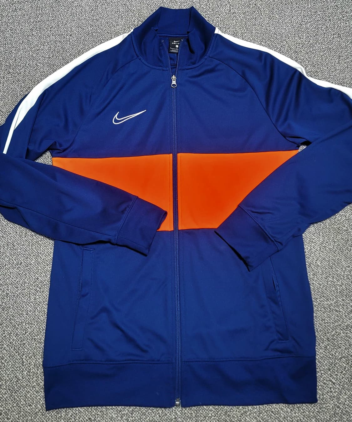 나이키 드라이핏 트레이닝 자켓 L사이즈 상품이미지1