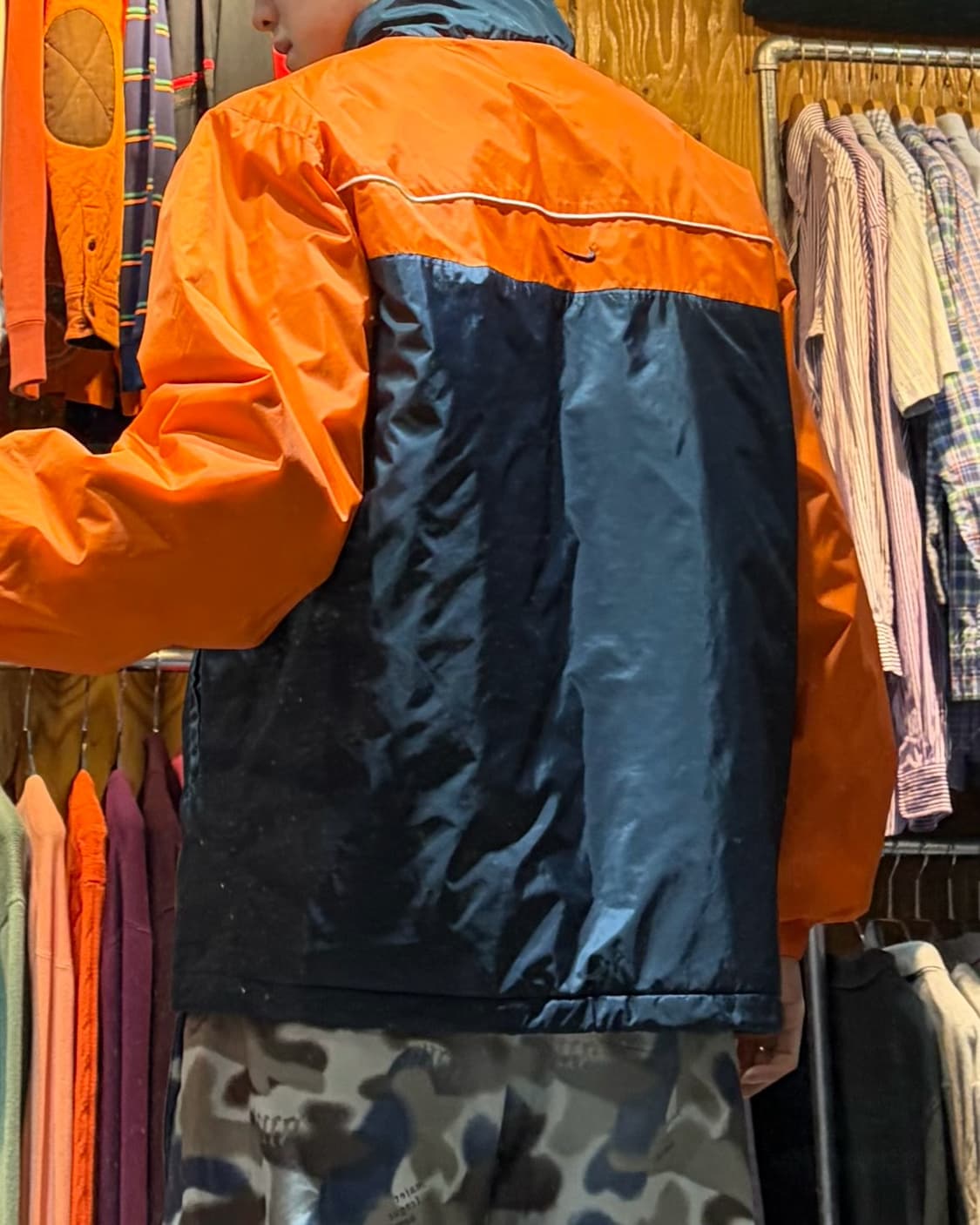 XL 나이키 스우시 스펠링 로고 오렌지 배색 나일론 자켓 상품이미지2