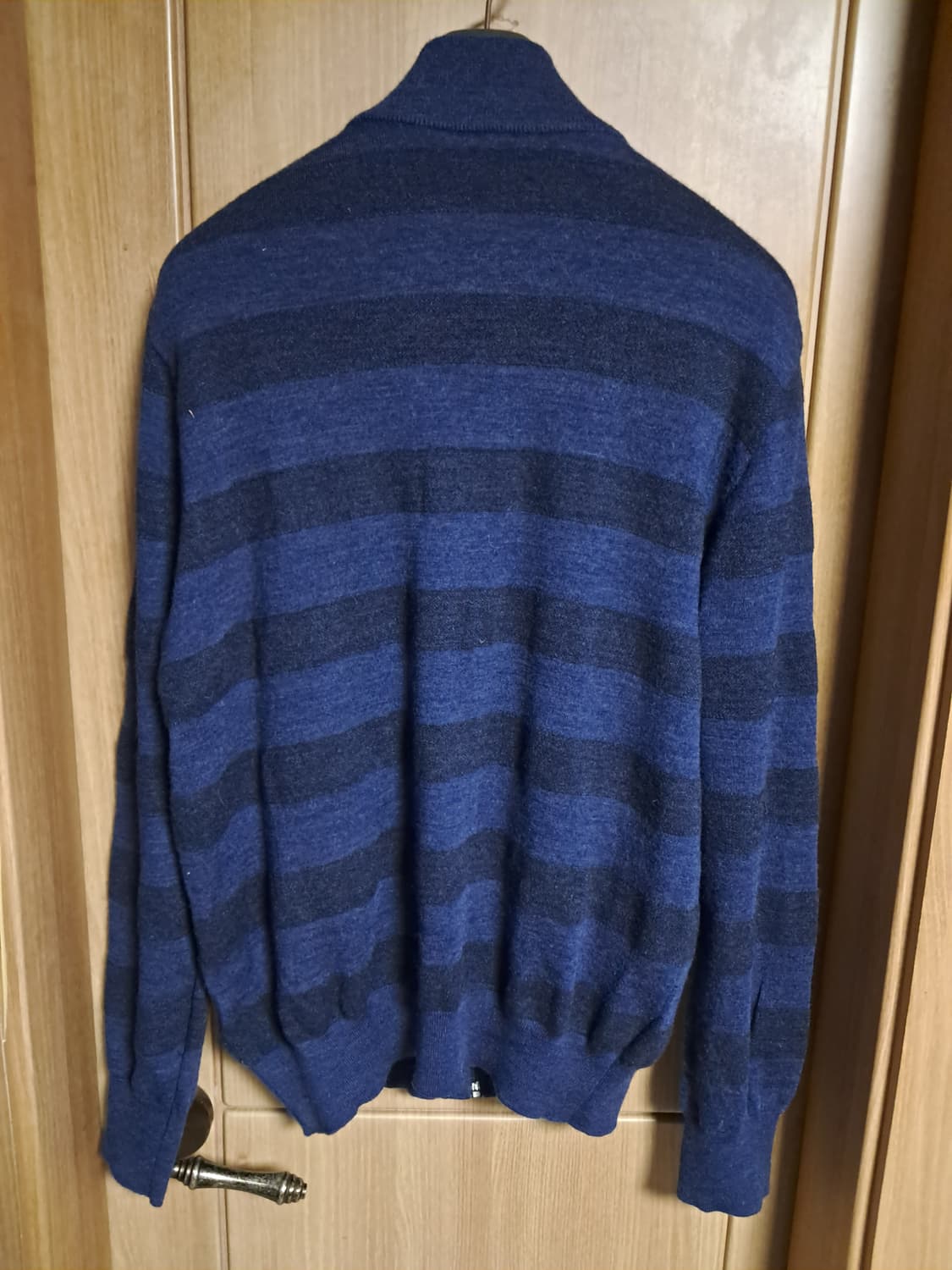 로가디스 니트 집업 남성100  상품이미지3