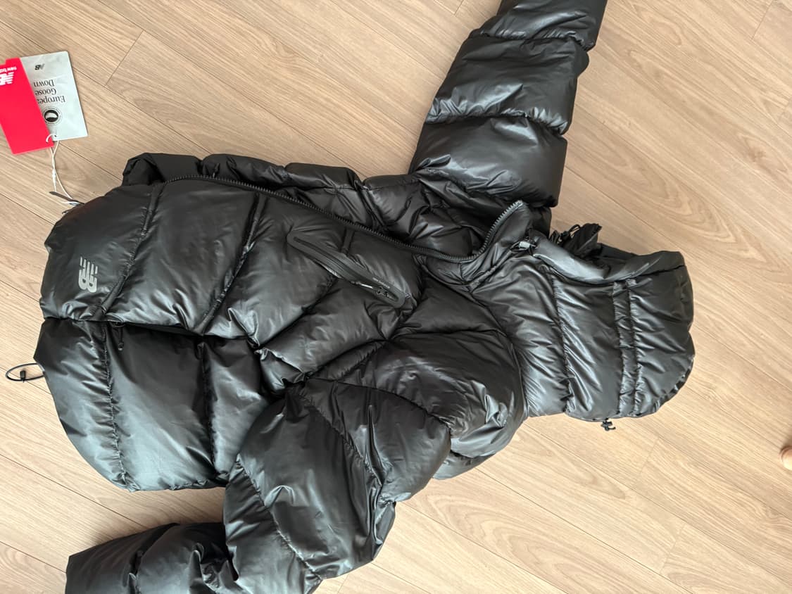 뉴발란스 플라잉77 헤드구스다운 검정 상품이미지1