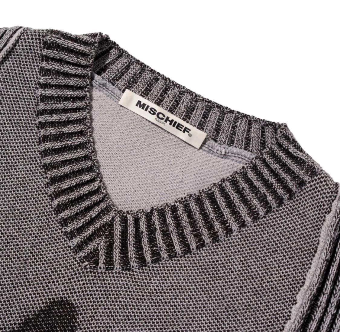 미스치프 니트 JACQUARD KNITTED SWEATER - M 상품이미지3