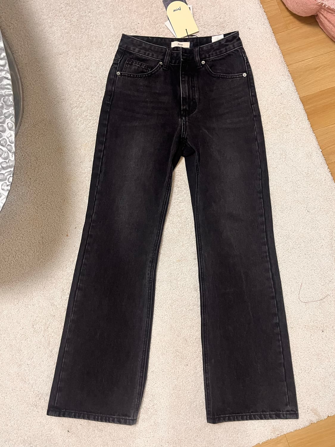 프런트로우 frrw 하이라이즈 부츠컷 청바지 상품이미지1