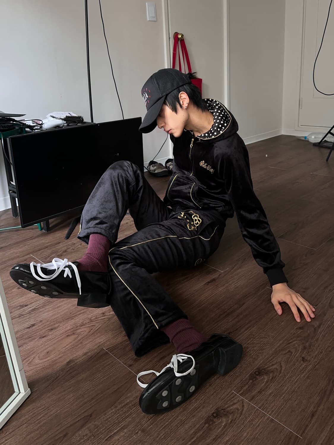 Hello Kitty 폴카 도트 골디 벨루아 셋업 상품이미지1