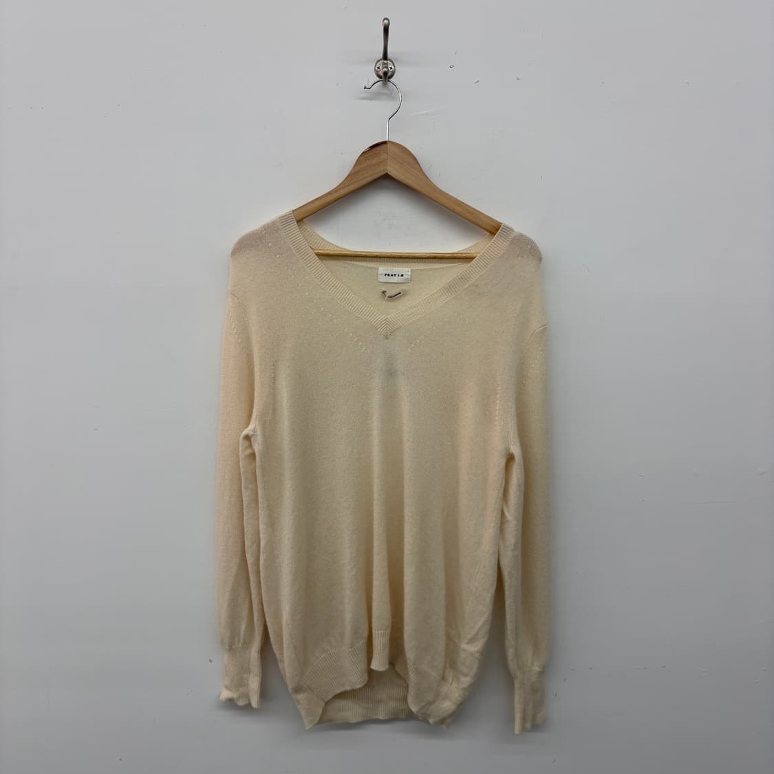 캐시미어 100 브이넥 니트 아이보리 여/L 상품이미지1