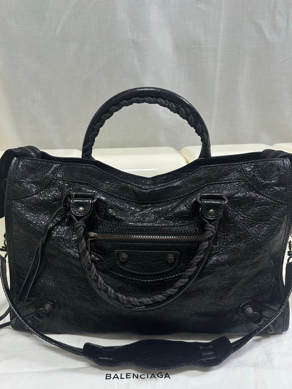 [A+ 정품] 발렌시아가 시티 모터백 미디움 블랙 상품이미지6