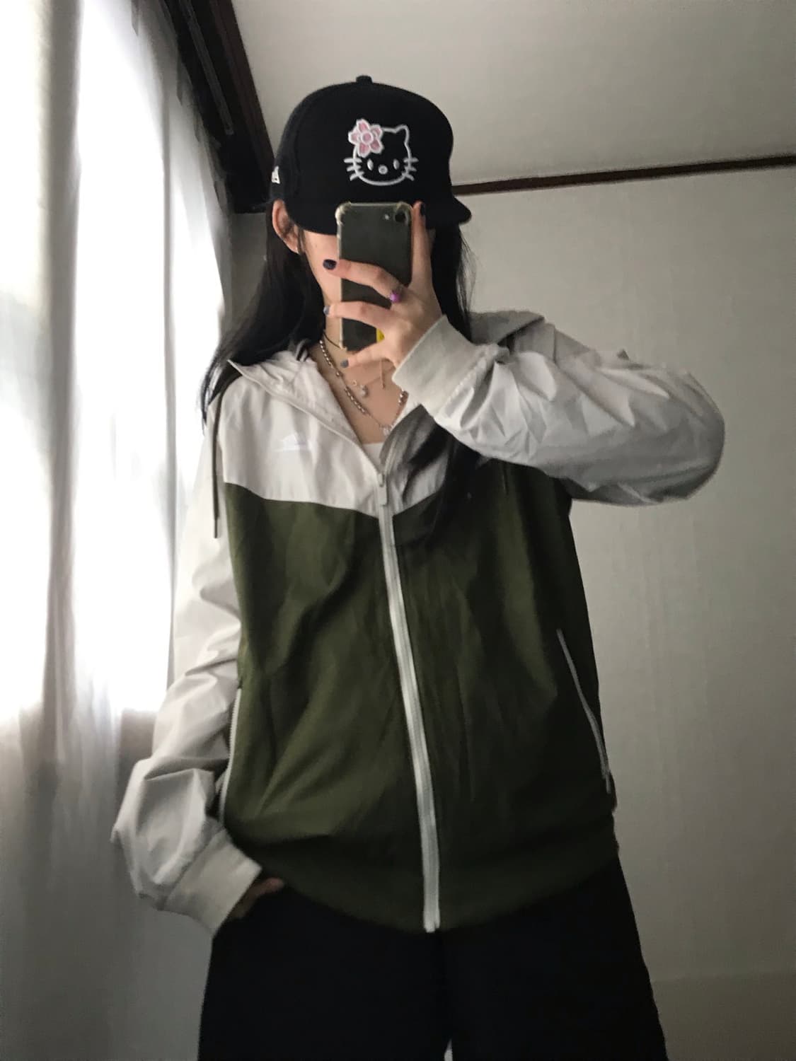 나이키 카키 후드 바람막이 상품이미지1