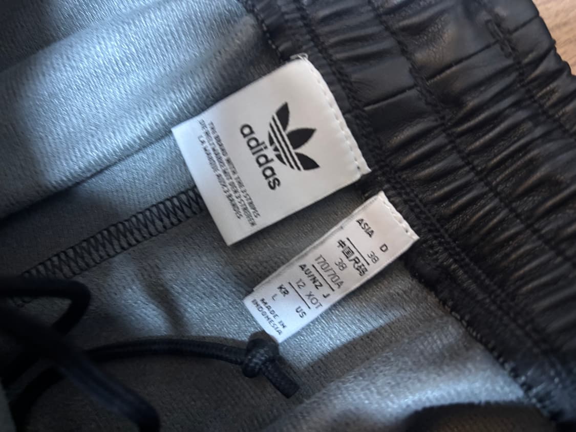 미착용 원가22 아디다스 플레더 세트 반크롭 하이넥  조거팬츠세트 여ml 상품이미지8