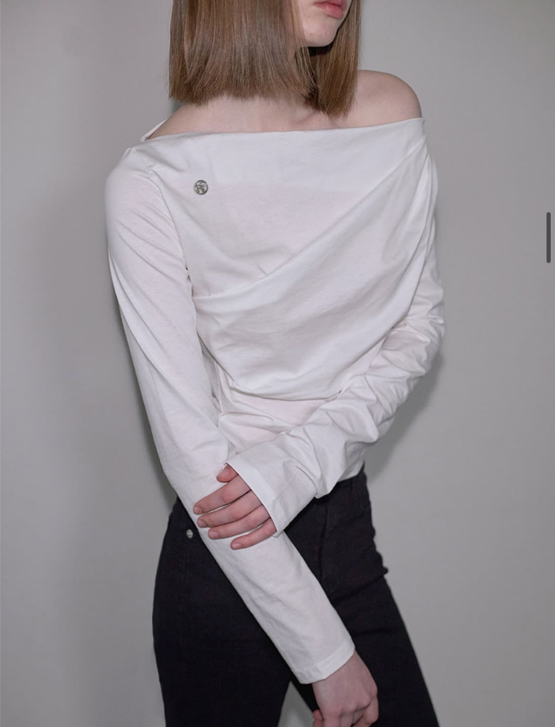 로제프란츠 드레이프 오프숄더 롱슬리브 화이트 상품이미지2