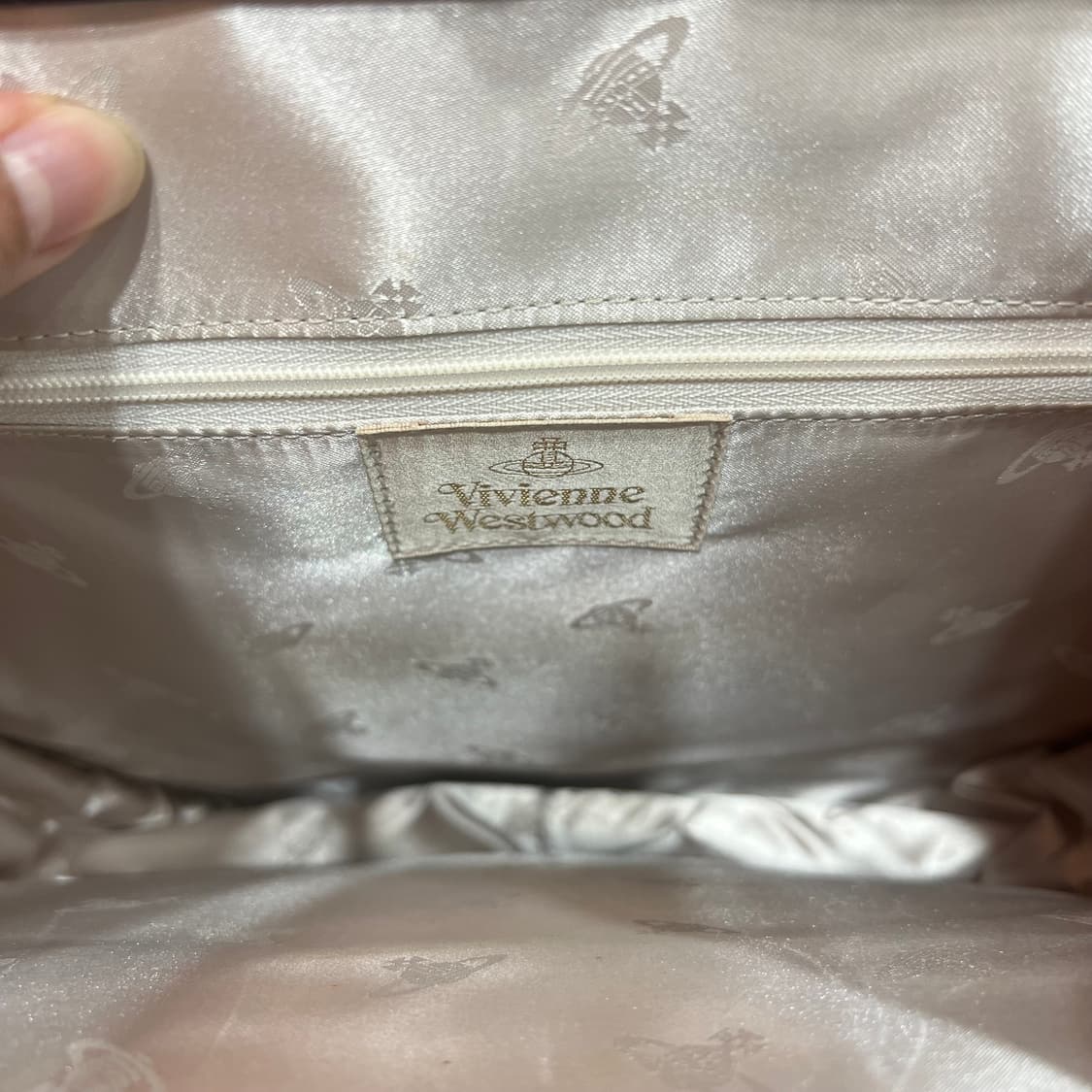 [정품] 비비안웨스트우드 타탄체크 캔버스 리얼 송치 토트백 상품이미지6