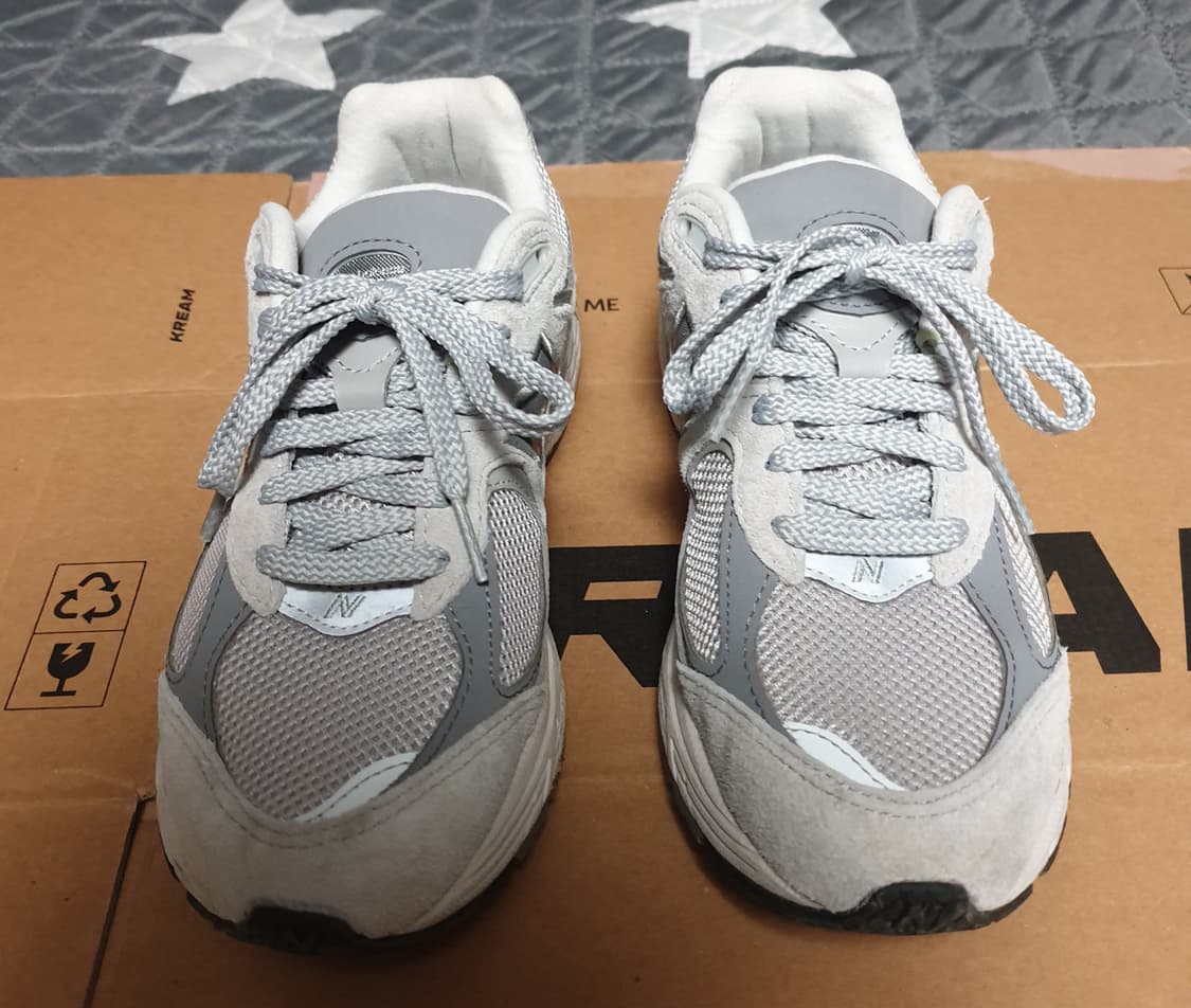 뉴발란스 2002R 스니커즈 그레이 (235) 상품이미지3