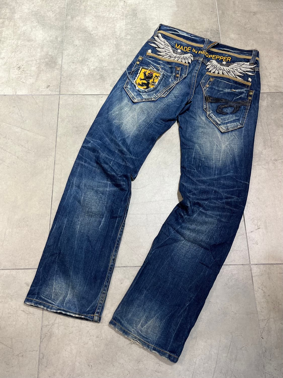 RED PEPPER 락펑크 천사 날개 자수 패치 와이드 데님 상품이미지1