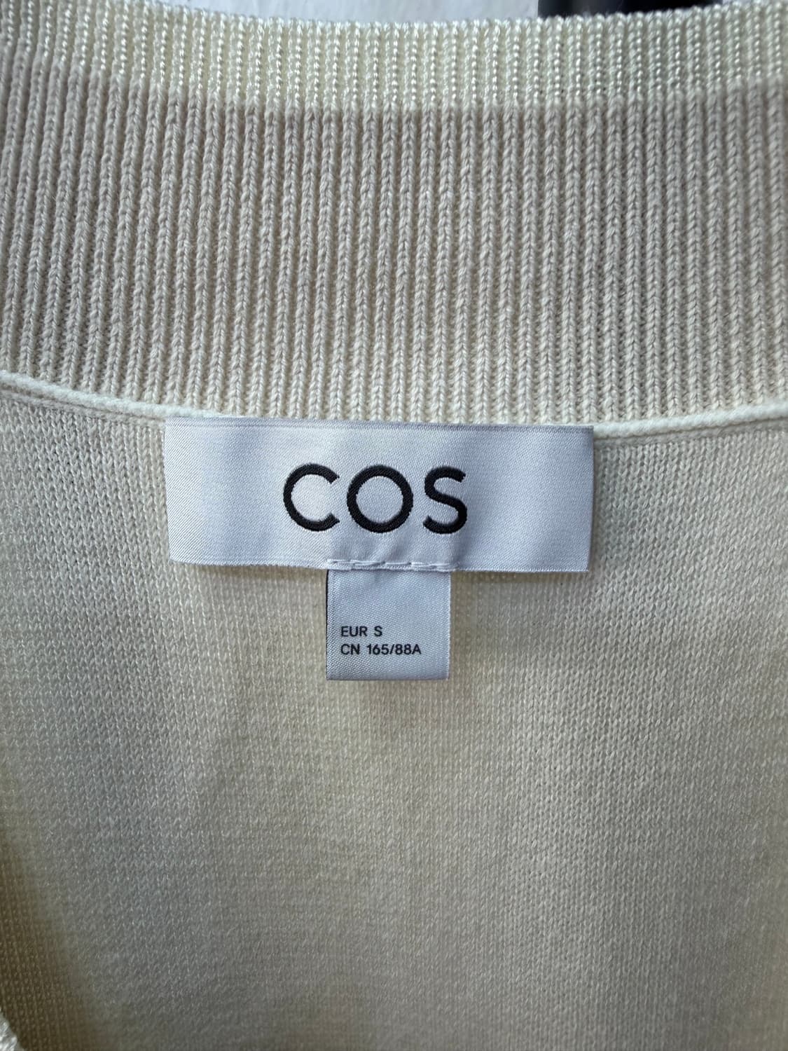 정품) COS 코스 여성 오버사이즈 브이넥 니트 베스트 S 상품이미지6