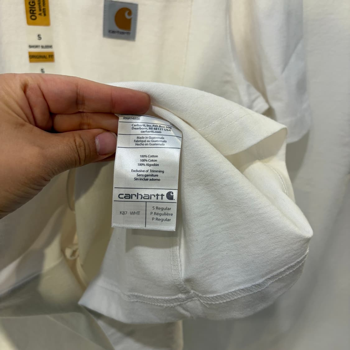 칼하트 포켓 반팔티 화이트 상품이미지4