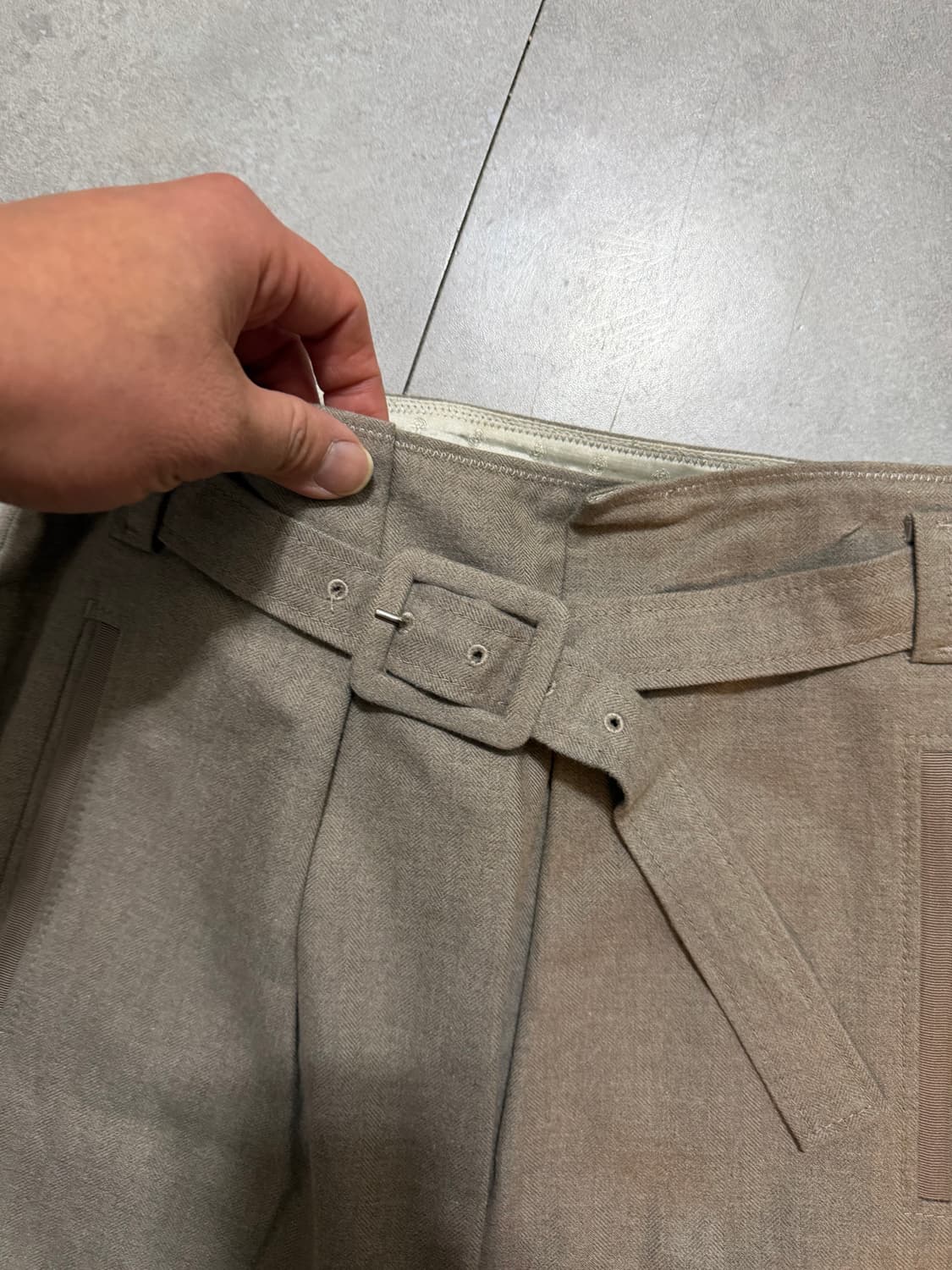 휴고보스 블랙라벨   빈티지   미디 스커트  27인치 상품이미지9