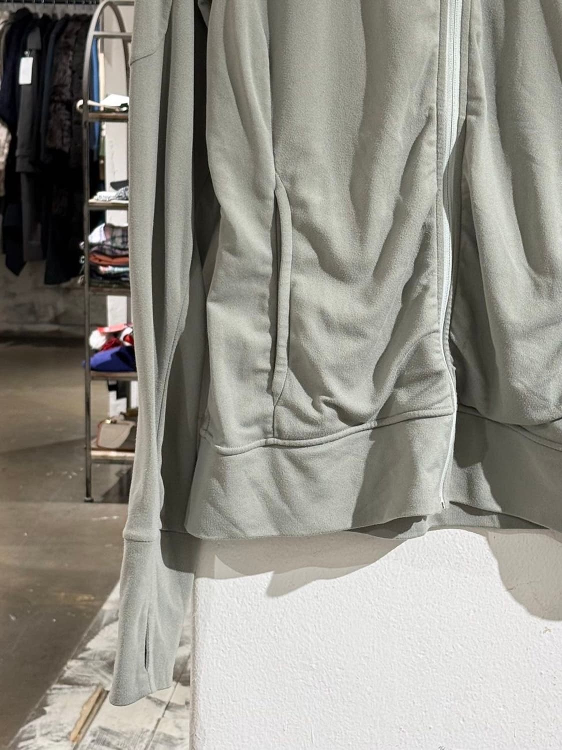 아크테릭스 라이트 카키 솔리타 자켓  상품이미지5