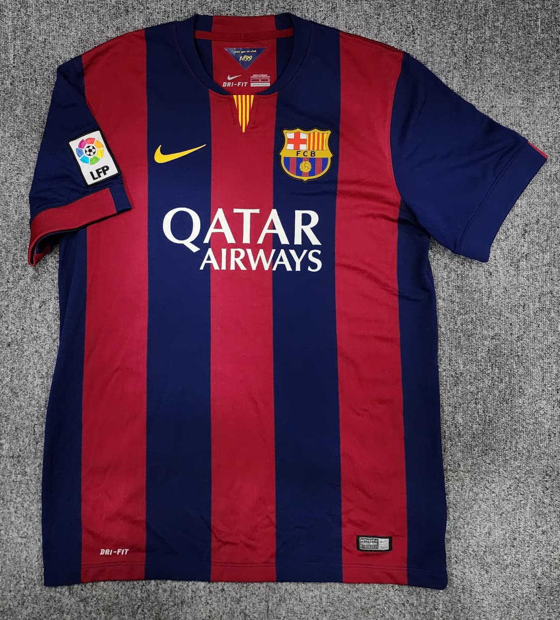 나이키 FC 바르셀로나 14-15 피케 홈 반팔 유니폼 축구 유니폼 L 상품이미지2