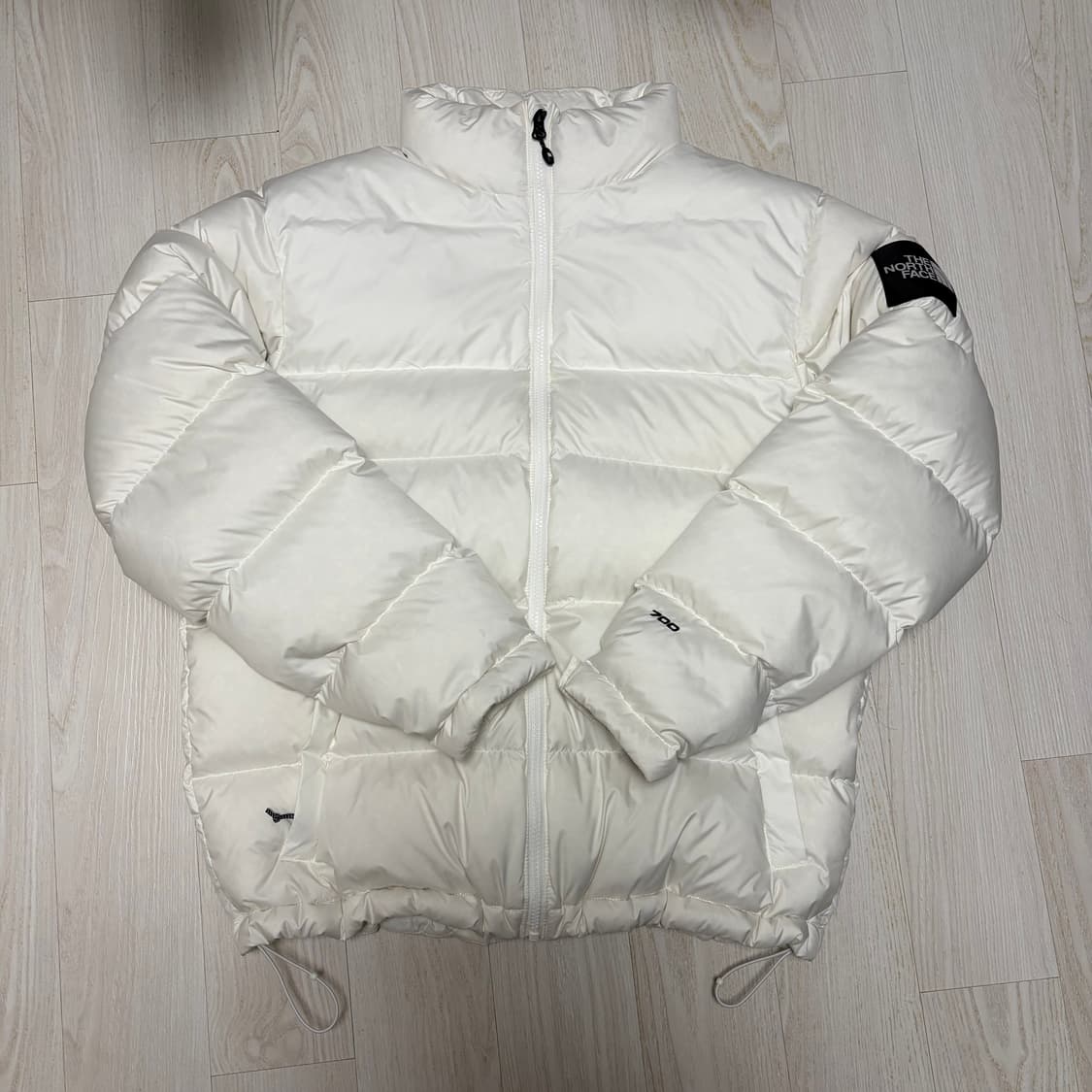 해외판 노스페이스 1992 눕시 화이트, 칸예 눕시 사이즈m 상품이미지4