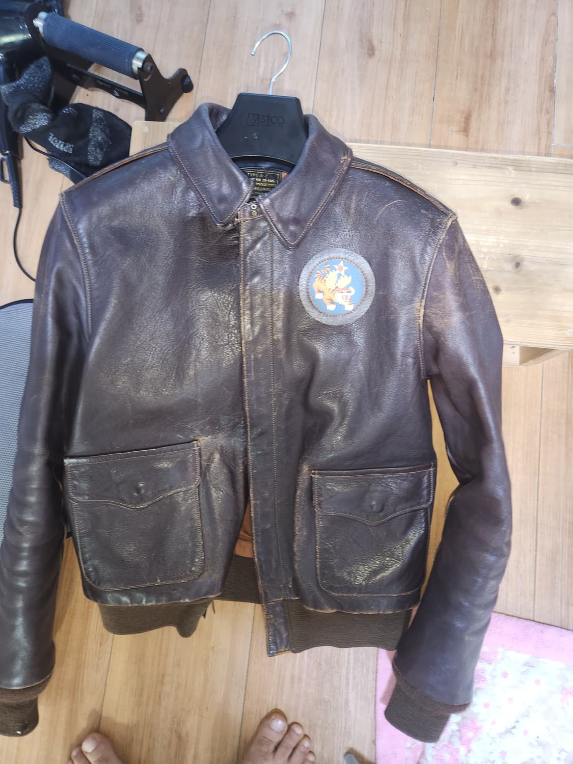 리얼맥코이 토이즈맥코이 버즈릭슨 스콰드론 A2자켓 호랑이패치 판매합니다  상품이미지1