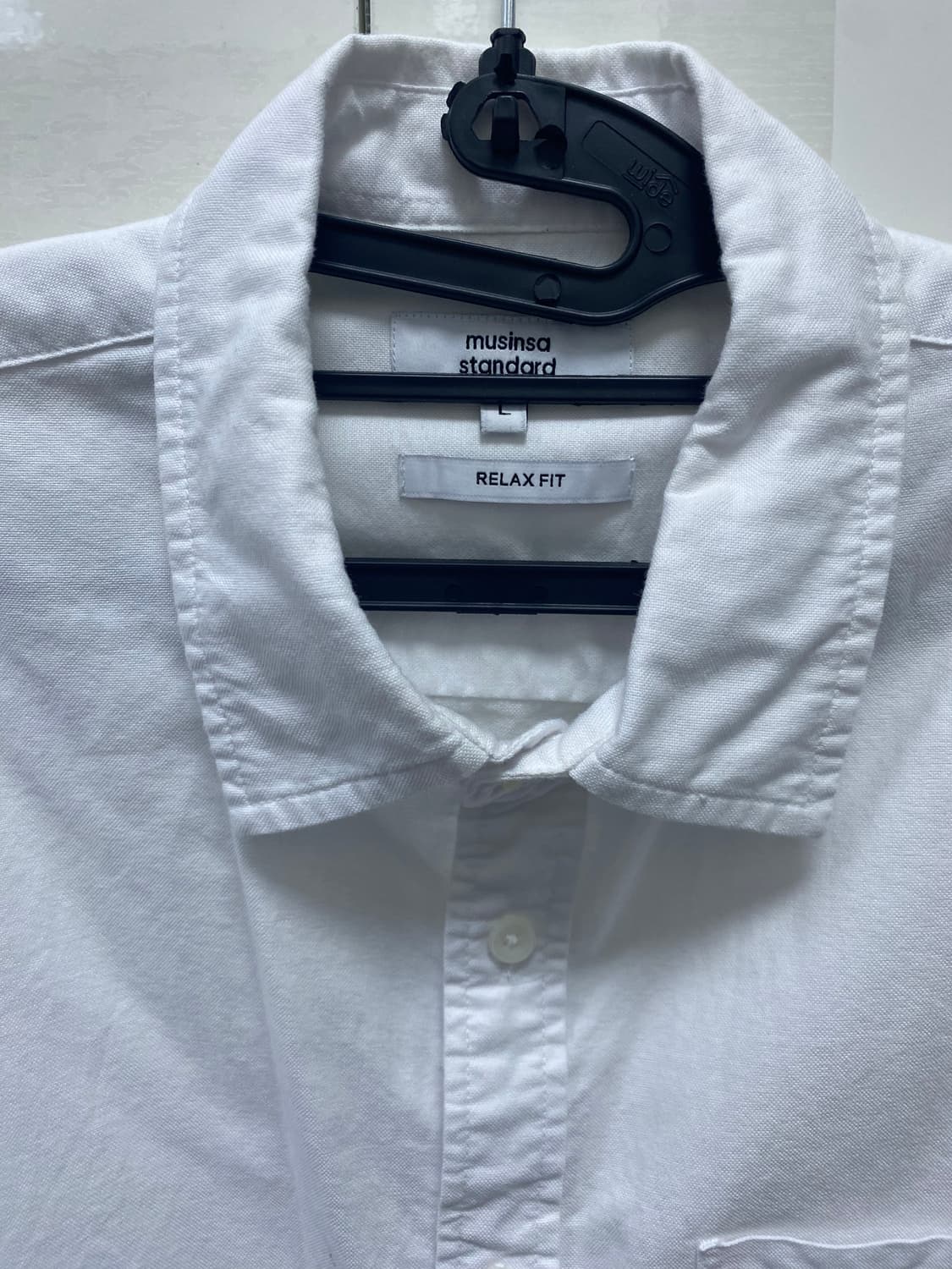 무신사 스탠다드 릴렉스핏 옥스포드 셔츠 화이트 상품이미지3