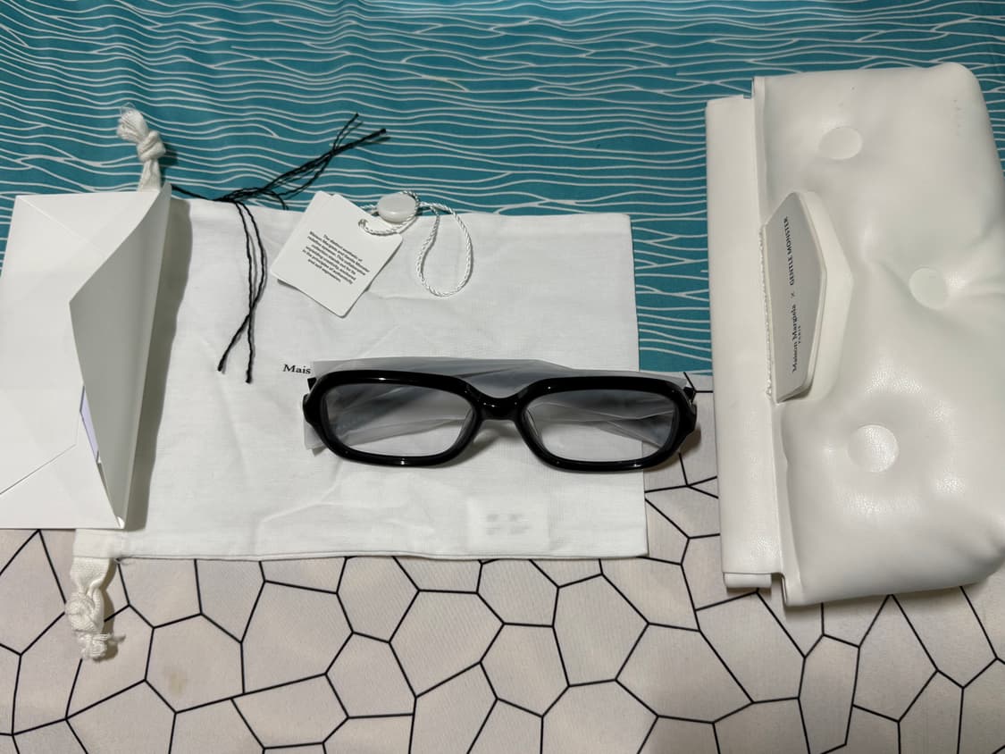 젠틀몬스터 x 메종 마르지엘라 MM114 팝니다 상품이미지3